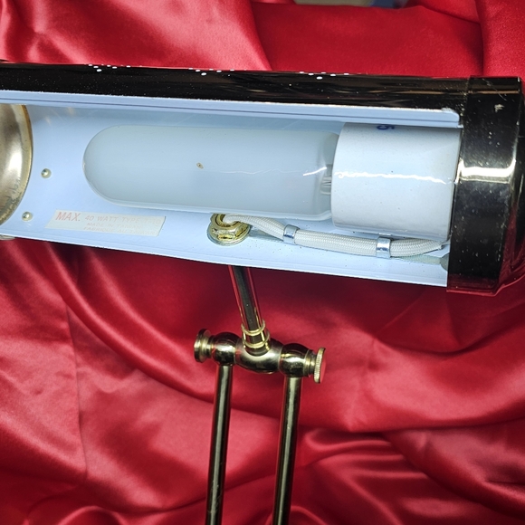 Beautiful  vintage brass bankers lamp - Picture 1 of 6